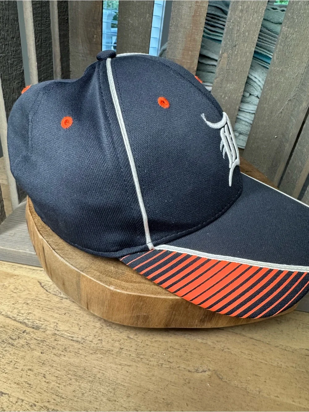 Kids Detroit Tigers D Logo Baseball Cap in Navy and Orange